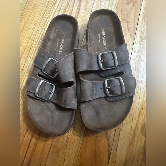 Cynthia Rowley- Brown Double Buckle Sandals- worn once size 7 - Picture 1 of 4